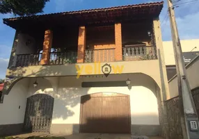 Foto 1 de Casa com 5 Quartos para venda ou aluguel, 360m² em Jardim Planalto, Arujá
