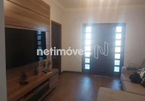 Foto 1 de Casa com 3 Quartos à venda, 210m² em Colégio Batista, Belo Horizonte