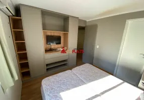 Foto 1 de Flat com 1 Quarto à venda, 34m² em Moema, São Paulo