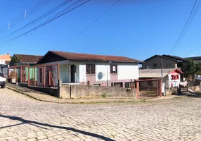 Foto 1 de Casa com 4 Quartos à venda, 204m² em Serrano, Caxias do Sul