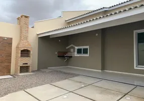 Foto 1 de Casa com 3 Quartos à venda, 140m² em Paupina, Fortaleza