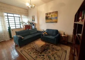 Foto 1 de Casa com 2 Quartos à venda, 400m² em Jardim, Santo André