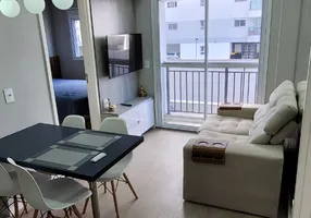 Foto 1 de Apartamento com 2 Quartos para alugar, 38m² em Vila Invernada, São Paulo
