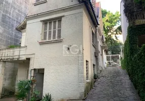 Foto 1 de Casa com 4 Quartos para alugar, 249m² em Auxiliadora, Porto Alegre