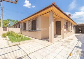 Foto 1 de Casa com 3 Quartos à venda, 220m² em Santa Maria Goretti, Porto Alegre