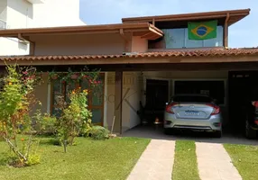 Foto 1 de Casa de Condomínio com 3 Quartos à venda, 300m² em Altos da Serra I, São José dos Campos