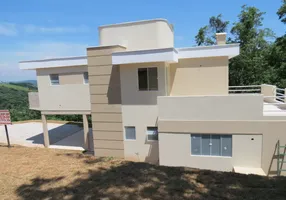 Foto 1 de Casa de Condomínio com 4 Quartos para venda ou aluguel, 260m² em Centro, São Roque