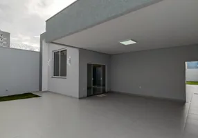 Foto 1 de Casa com 3 Quartos à venda, 116m² em Novo Mundo, Uberlândia