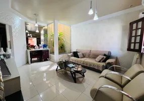 Foto 1 de Casa com 3 Quartos à venda, 160m² em Jardim Eldorado, São Luís