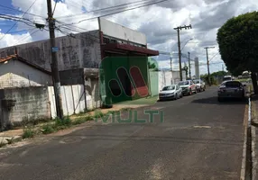 Foto 1 de Casa com 3 Quartos à venda, 100m² em Custódio Pereira, Uberlândia