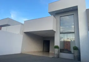 Foto 1 de Casa com 3 Quartos à venda, 300m² em Mansoes Aguas Quentes, Caldas Novas