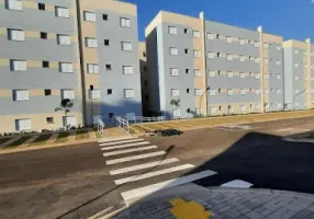 Foto 1 de Apartamento com 2 Quartos à venda, 39m² em Chácaras Assay, Hortolândia