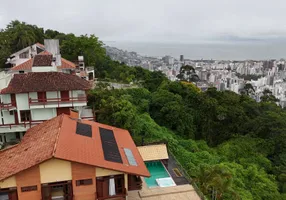 Foto 1 de Casa com 4 Quartos à venda, 410m² em Agronômica, Florianópolis