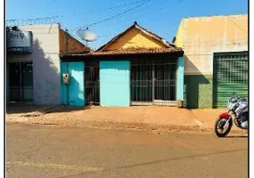 Foto 1 de Casa com 3 Quartos à venda, 250m² em Centro, São Francisco de Sales
