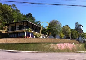 Foto 1 de Casa com 7 Quartos à venda, 386m² em Glória, Joinville