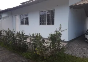Foto 1 de Casa de Condomínio com 2 Quartos à venda, 55m² em Forquilhas, São José