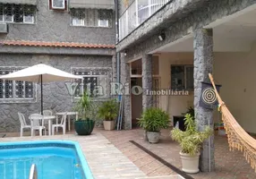 Foto 1 de Casa com 2 Quartos à venda, 79m² em Vista Alegre, Rio de Janeiro