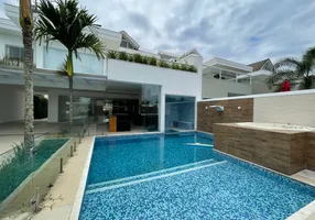 Foto 1 de Casa com 4 Quartos à venda, 400m² em Barra da Tijuca, Rio de Janeiro