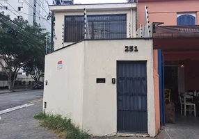 Foto 1 de com 3 Quartos para alugar, 190m² em Vila Mariana, São Paulo