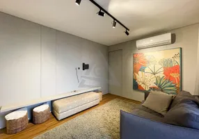 Foto 1 de Apartamento com 2 Quartos para alugar, 67m² em Taquaral, Campinas