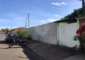 Foto 1 de Casa com 4 Quartos para venda ou aluguel, 150m² em Jardim Centenário, São Carlos