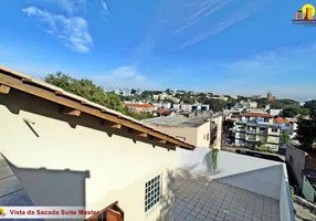 Foto 1 de Casa com 3 Quartos à venda, 244m² em Santo Antônio, Porto Alegre