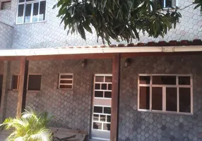 Foto 1 de Casa com 2 Quartos à venda, 90m² em Pacheco, São Gonçalo