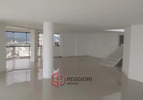 Foto 1 de Apartamento com 5 Quartos à venda, 1030m² em Barra Sul, Balneário Camboriú