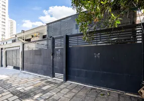 Foto 1 de Casa com 3 Quartos à venda, 195m² em Setor Marista, Goiânia