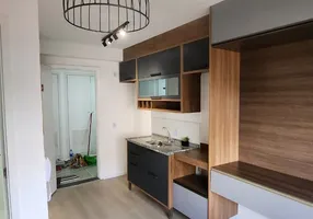 Foto 1 de Apartamento com 1 Quarto à venda, 17m² em Vila Guedes, São Paulo
