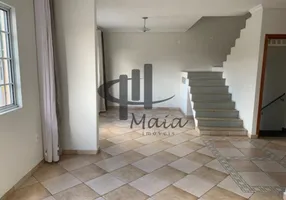 Foto 1 de Sobrado com 3 Quartos para alugar, 242m² em Santa Maria, São Caetano do Sul