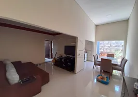 Foto 1 de Casa com 2 Quartos à venda, 140m² em Jardim Vânia Maria, Bauru