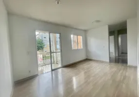 Foto 1 de Apartamento com 3 Quartos à venda, 67m² em Humaitá, Porto Alegre