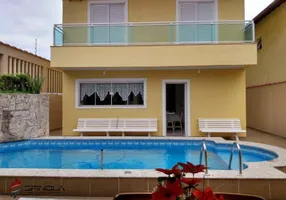 Foto 1 de Casa com 4 Quartos à venda, 232m² em Balneario Florida, Praia Grande