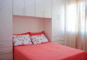 Foto 1 de Apartamento com 3 Quartos à venda, 66m² em Industrial, Pirapora