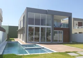 Foto 1 de Casa de Condomínio com 6 Quartos à venda, 277m² em Guarajuba, Camaçari