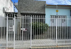 Foto 1 de Casa com 5 Quartos à venda, 246m² em Centro, Aracaju