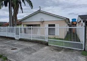 Foto 1 de Casa com 4 Quartos à venda, 130m² em Argentina, Criciúma