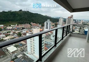 Foto 1 de Apartamento com 2 Quartos à venda, 76m² em Centro, Itajaí