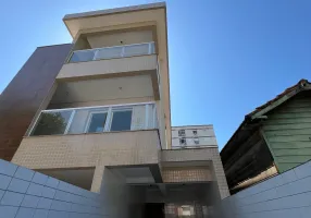 Foto 1 de Casa com 3 Quartos à venda, 110m² em Embaré, Santos