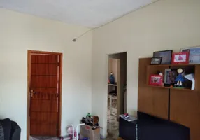 Foto 1 de Casa com 2 Quartos à venda, 70m² em Vila Luz, Belford Roxo