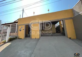 Foto 1 de Casa com 3 Quartos para alugar, 174m² em Campo Velho, Cuiabá