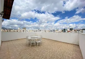 Foto 1 de Cobertura com 5 Quartos à venda, 230m² em Sagrada Família, Belo Horizonte