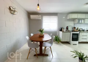 Foto 1 de Apartamento com 2 Quartos à venda, 39m² em Estância Velha, Canoas