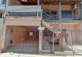 Foto 1 de Casa com 4 Quartos à venda, 240m² em Siderópolis, Volta Redonda
