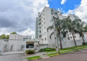 Foto 1 de Apartamento com 2 Quartos à venda, 60m² em Uberaba, Curitiba