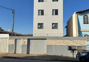 Foto 1 de Apartamento com 2 Quartos à venda, 55m² em Maracanã, Montes Claros