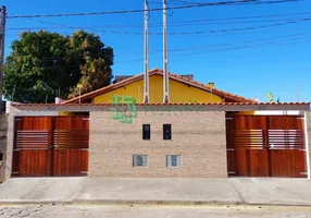 Foto 1 de Casa com 2 Quartos à venda, 60m² em Centro, Mongaguá