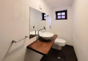 Foto 1 de Casa com 4 Quartos para alugar, 200m² em Pinheiros, São Paulo