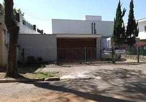 Foto 1 de Casa com 5 Quartos à venda, 489m² em Cidade Jardim, São Paulo